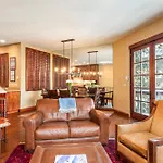 315 Park Avenue, Luxury Townhouse With River Views In Aspen
