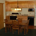 Wildwood Inn