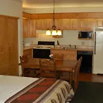 Wildwood Inn