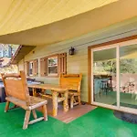 Peaceful Getaway With Private Hot Tub And Mtn Views!