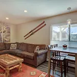 New Listing! Antler\'S Camp On Main Street, Steps Away From All Breck Has To Offer!