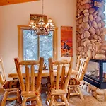 Experience This Enchanting Alpine Hideaway With Charming Moose Theme & Views! - Tb304