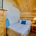 Secluded Granby Cabin With Mountain Views And Hot Tub