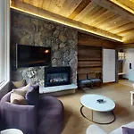 Manor Vail Lodge