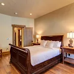 Rustic-Elegance Wrapped In Custom Mountain Luxury, Steps From Baldy Hiking Trail And Shuttle Stop