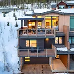 New Luxury Villa 402 Next To Resort / Hot Tub & Views / Best Price - $500 Free Activities Daily