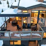 New Luxury Villa 402 Next To Resort / Hot Tub & Views / Best Price - $500 Free Activities Daily