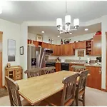 2Br Main St Station Ski In Out Condo All Amenities
