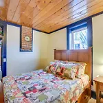 Downtown Salida Cottage With Fireplace And Yard!