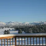 Elkwood Manor Bed & Breakfast