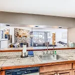 Spruce Lodge