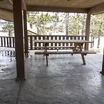 Estes Lake Lodge