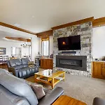 Meadows At Eagleridge Condos