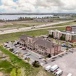 Comfort Inn & Suites Brighton Denver Ne Medical Center