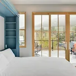 South Main Residences By Surf Hotel