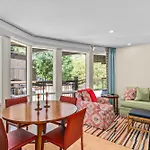 Le Clairvaux Unit 9, Newly Remodeled 2Bd Condo In The Heart Of Downtown Aspen