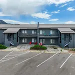 Coyote Condo - Pet-Friendly Downtown Mountain View
