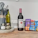 Quarry Base Wd & Kitchen & Fast Wifi