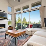 New Luxury Mountain Cabin 17 Hot Tub & Great Views Best Price - 500 Dollars In Free Activities Daily