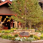 Aspen Ritz-Carlton 3 Bedroom Residence With Full Service Resort Amenities And True Ski In, Ski Out Access