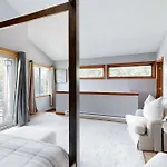 Lakeview Townhome Unit A5