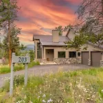 203 Gentian Road