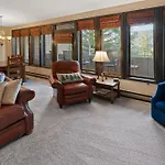 635 N Frontage - Sun Vail 23C