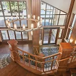 Highlands Westview 209 By East West Hospitality