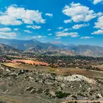 Red Rock Roost - Posh King Studio Hiking Trails