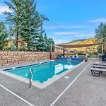 The West 3324 Updated 2 Bedroom Plus Loft With Easy Walk To Gondolas, Views, Amenities