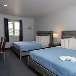 Riverwalk Inn