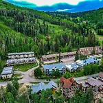 Studio Purgatory Townhome 111