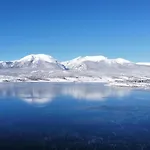 Corinthian Circle - Dillon