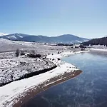 Corinthian Circle - Dillon