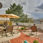 Cozy Colorado Springs Abode 8 Mi To Downtown!
