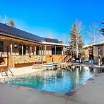 Woodbridge Condo By Snowmass Vacations