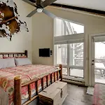 Private Hot Tub With Mountain Views, Pet Friendly, Quick Walk To Ski Area Base