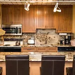 Lift One Condominiums - One, Two Three Bedroom Units Adjacent To Downtown Aspen