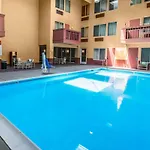 Quality Inn And Conference Center Greeley Downtown