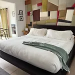 Pikes Peak Paradise Bed And Breakfast