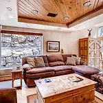 The Wren At Vail