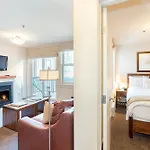 Hotel Columbia