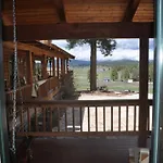 Elkwood Manor Bed & Breakfast
