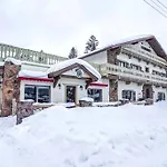 Vasquez Creek Inn