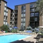 Vail International Condominiums