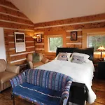 Riverside Meadows Cabins