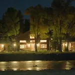 Riverside Meadows Cabins