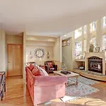 1926 Soda Springs II Townhouse