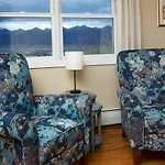 Lamp Post Lodge