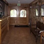 Steamboat Mountain Lodge